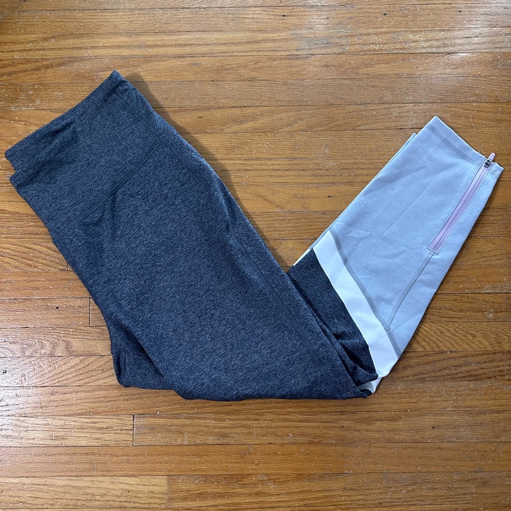 Old Navy Gray and White Asymmetrical Leggings